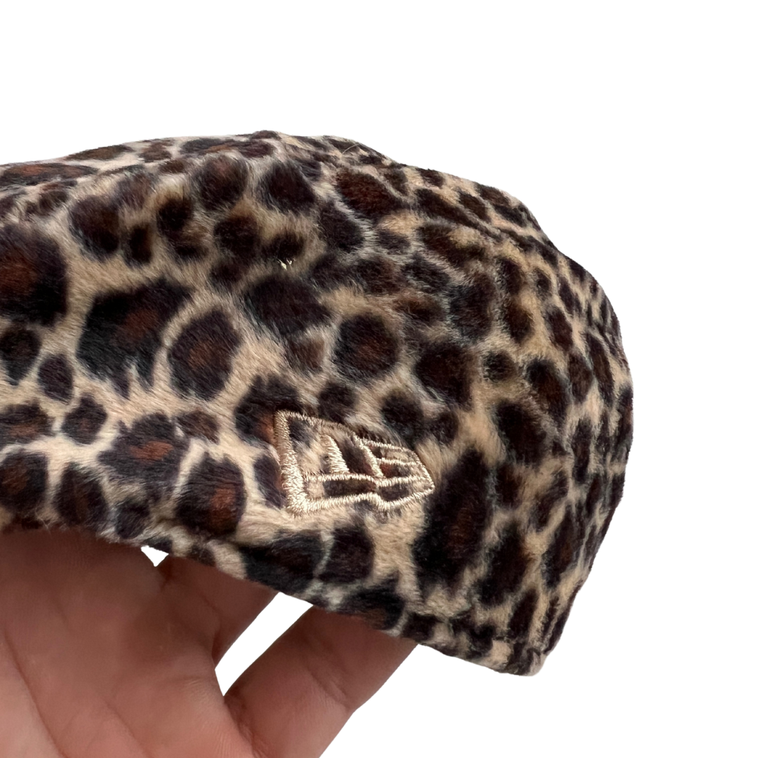 Boina Animal print Primitive x New era Leopardo