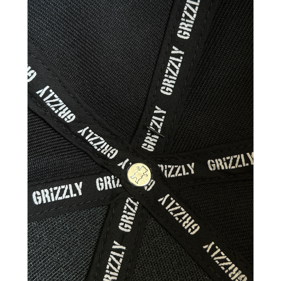 Jockey Grizzly OG BEAR SNAPBACK RAISED EMBROIDERY Black white