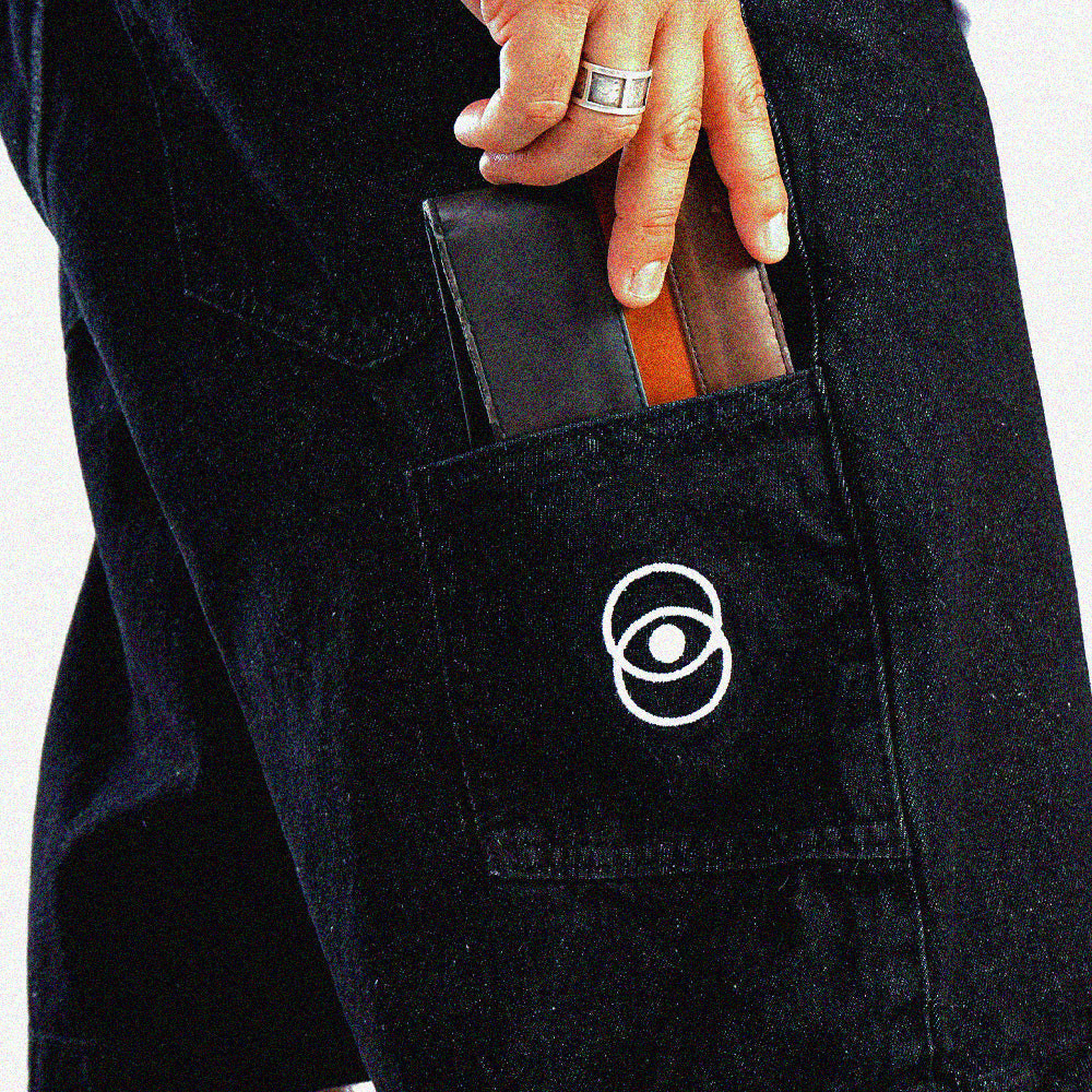 Short corto centro brand   negro